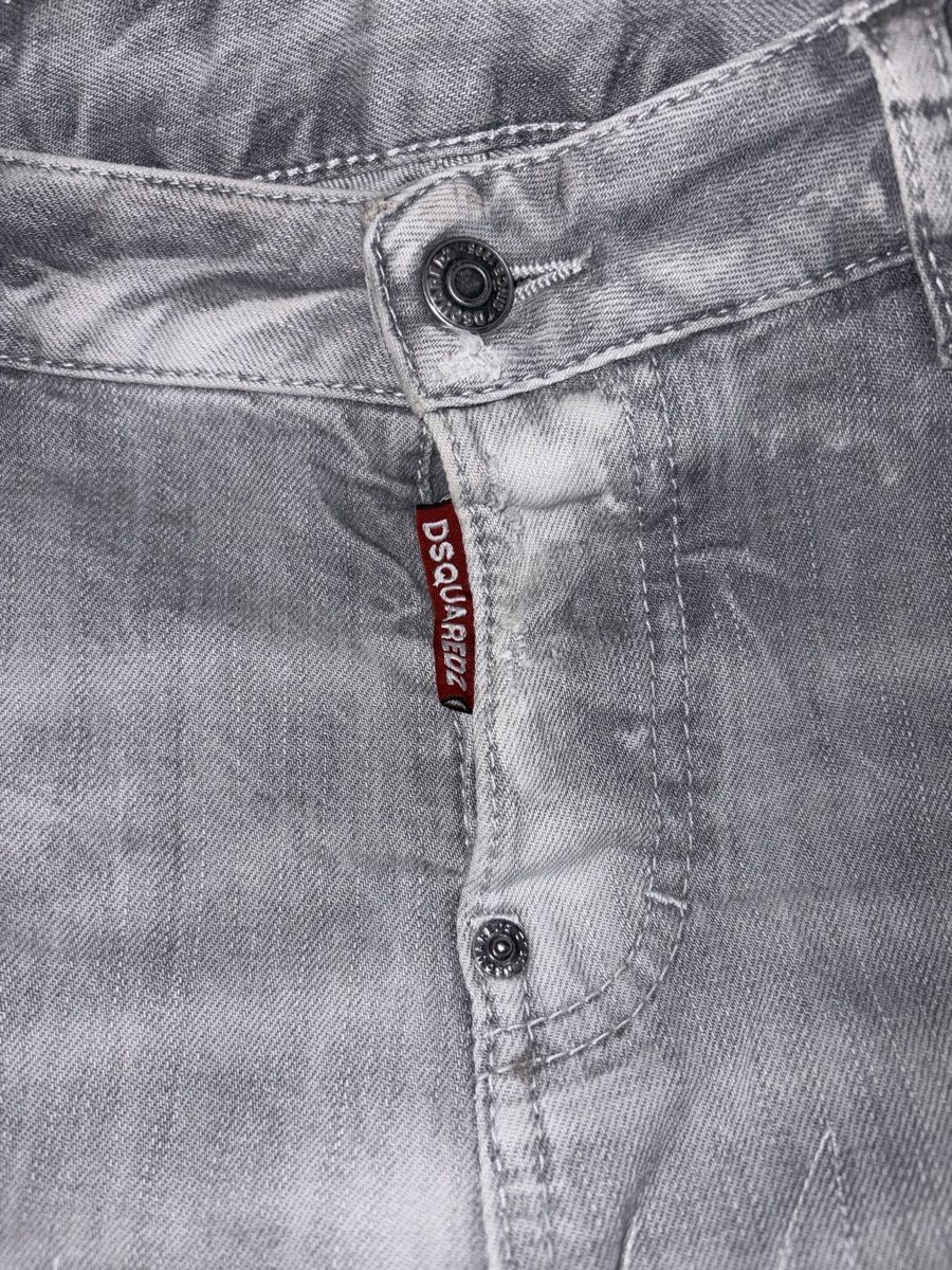 Dsquared2 Jeans: Dsquared2 Grau Jeans 40 (S) – Nuovo (secondo la descrizione) da Baar venduto da ViennaG 5