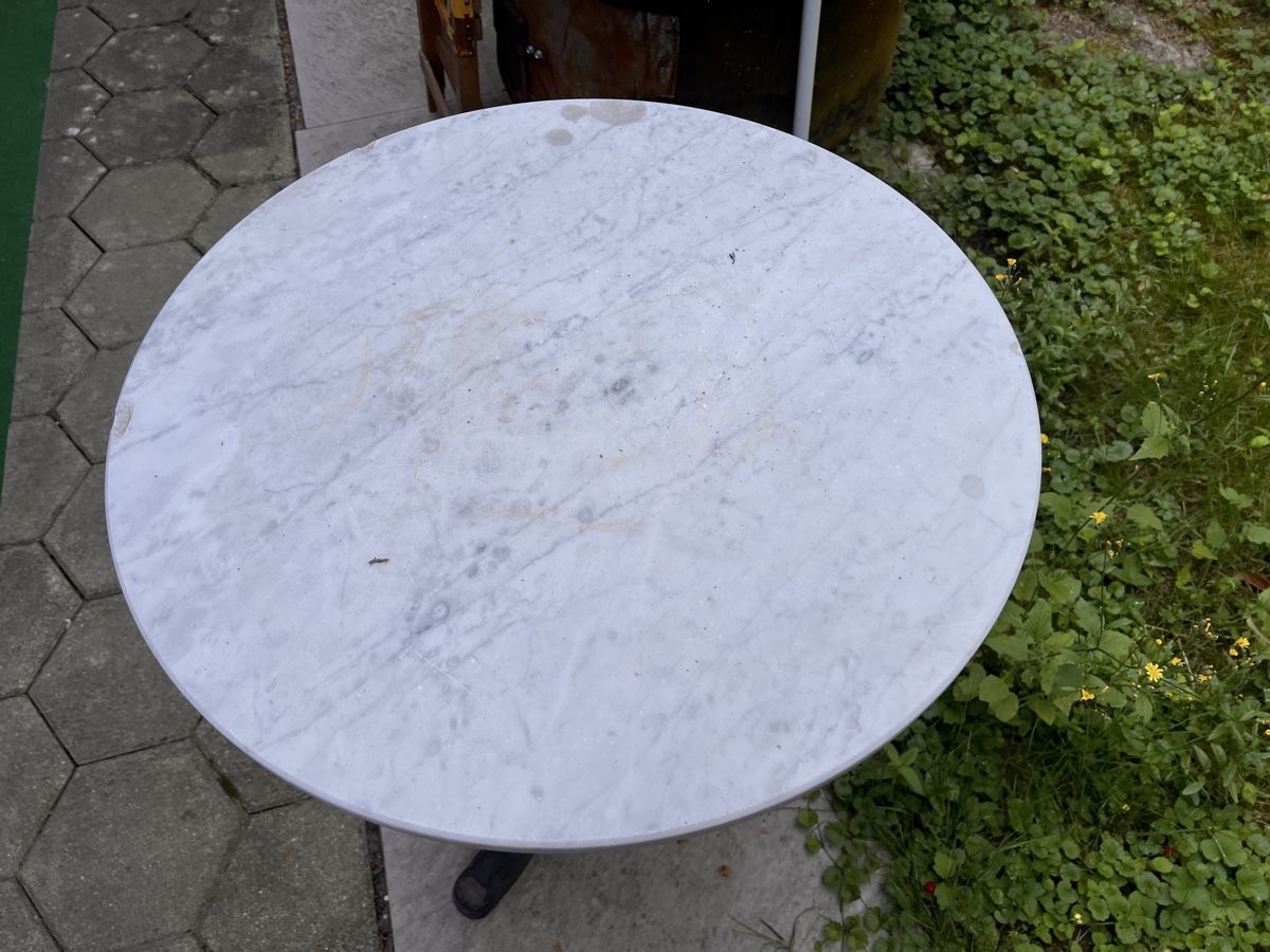 Tische: Rundtisch mit Eisengussfuss (214) – Gebraucht aus Glattfelden von maa_qcj8 3