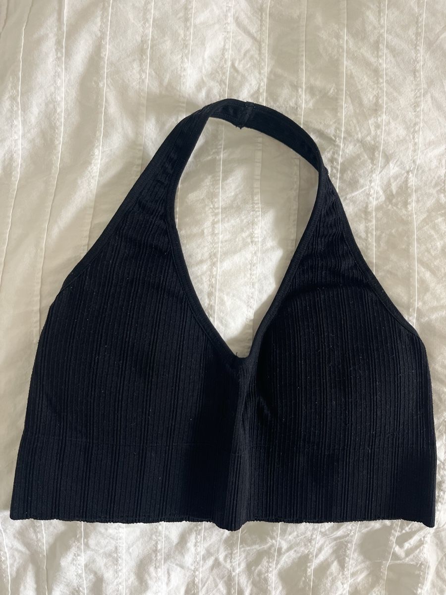 Top: Brassière noire – Usato da Neuchâtel venduto da Ariane_vn00 1