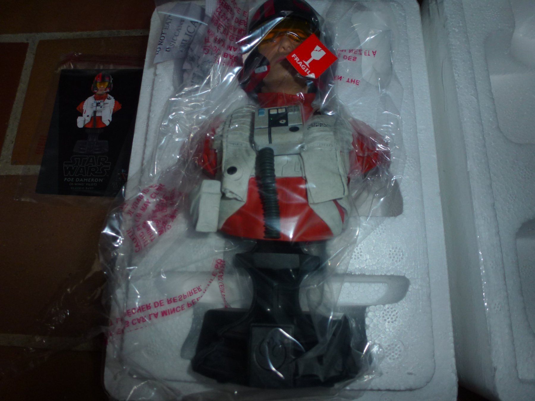 Figuren: Star Wars: Episode VII - Poe Dameron -  Büste – Gebraucht aus Olten von Disc-Ausverkauf 3
