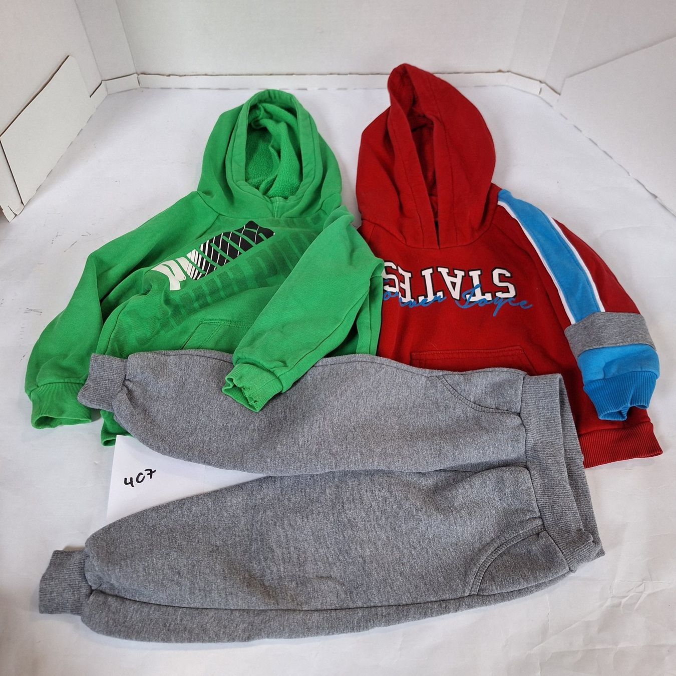 Puma Lotti & Set di vestiti: Trainer Set 92 Puma Grün – Usato da Chur venduto da copino