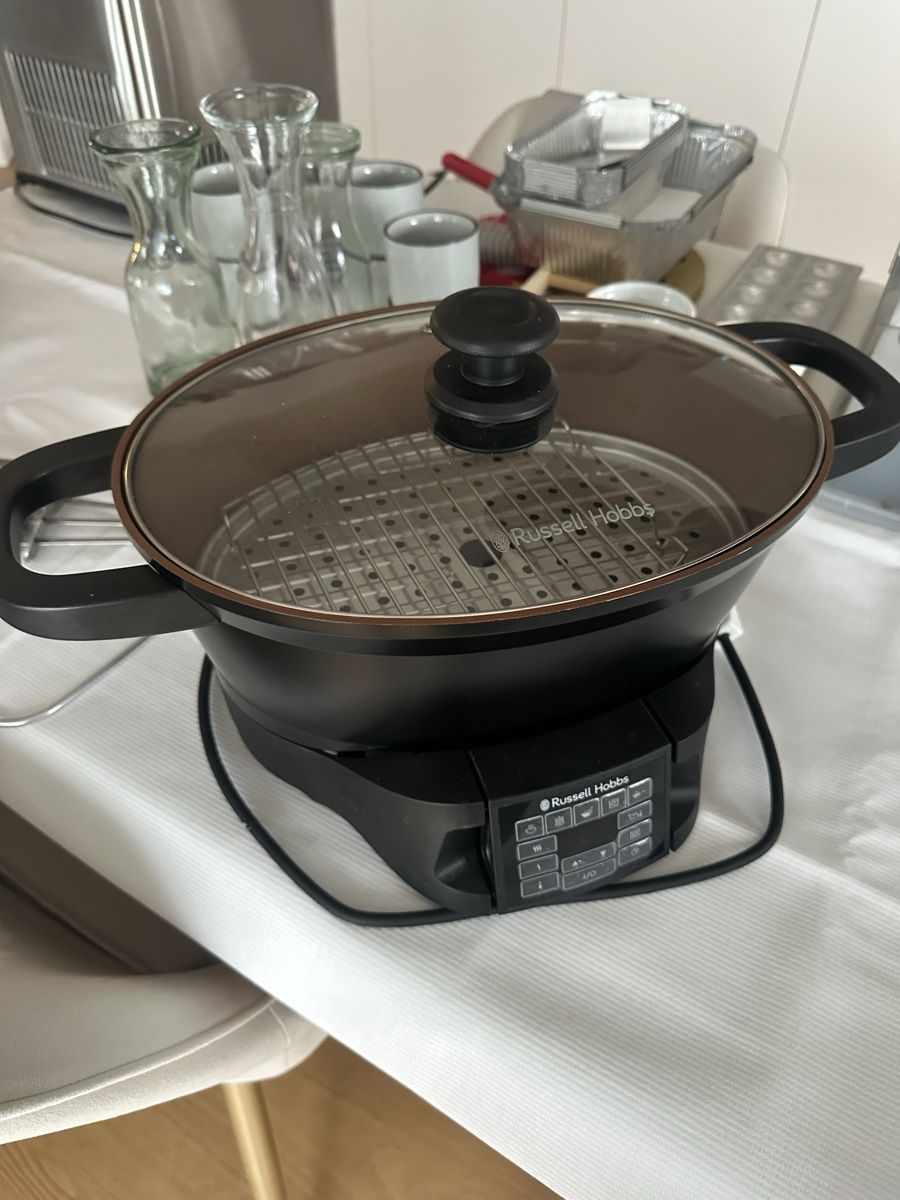 Russell Hobbs Appareils de cuisine: Russell Hobbs Multi Cooker – D'occasion à Weissbad par KarinG73