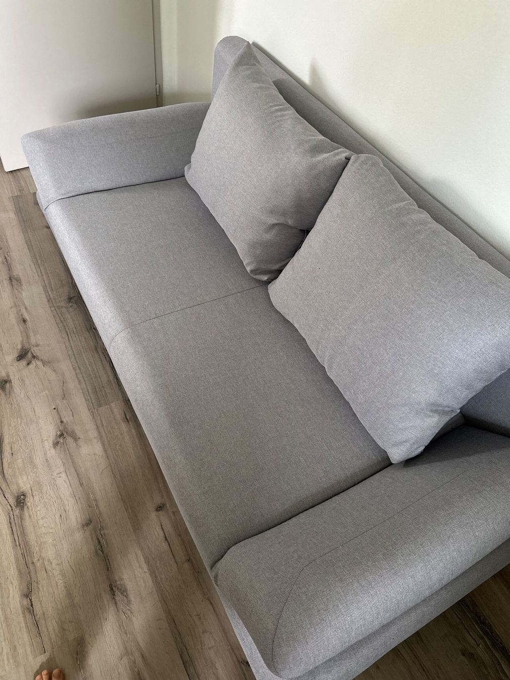 Divani: Sofa grau mit Bettfunktion und Stauraum – Usato da Dietikon venduto da lud_q5mg