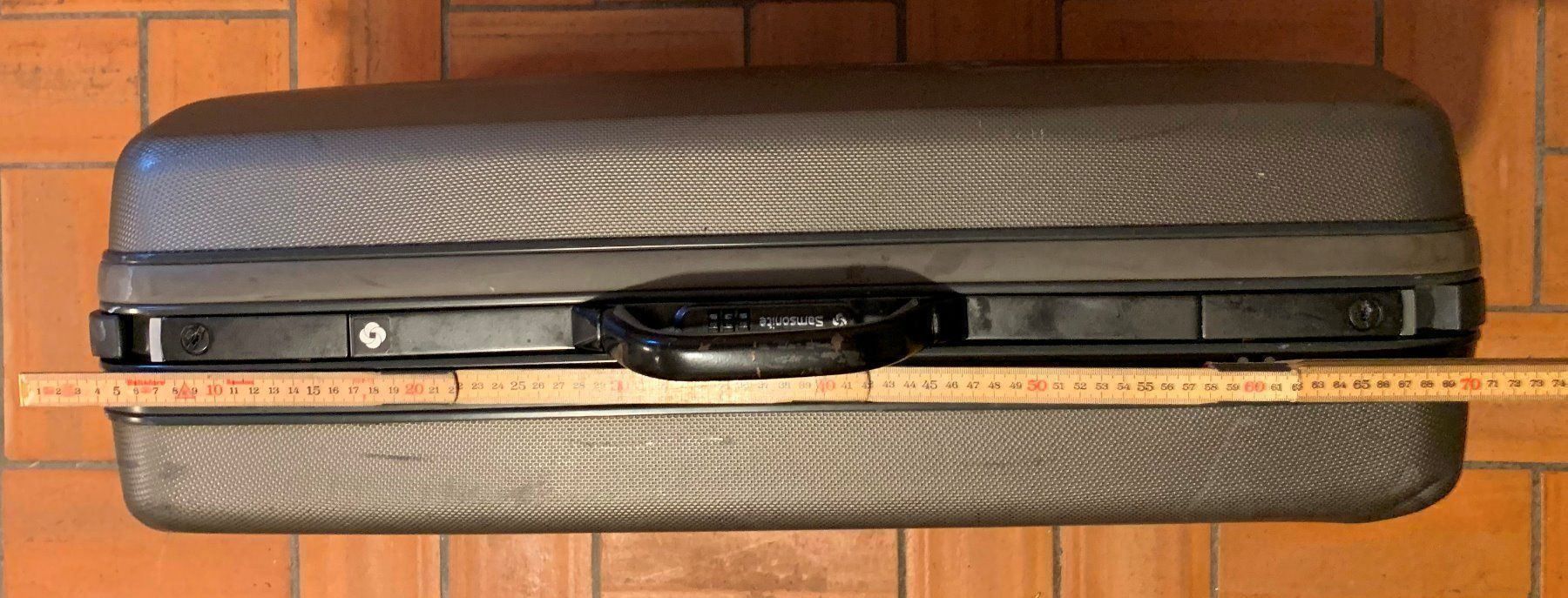 Reisekoffer: Samsonite Hartschalenkoffer – Gebraucht aus Lodrino von Stema 1