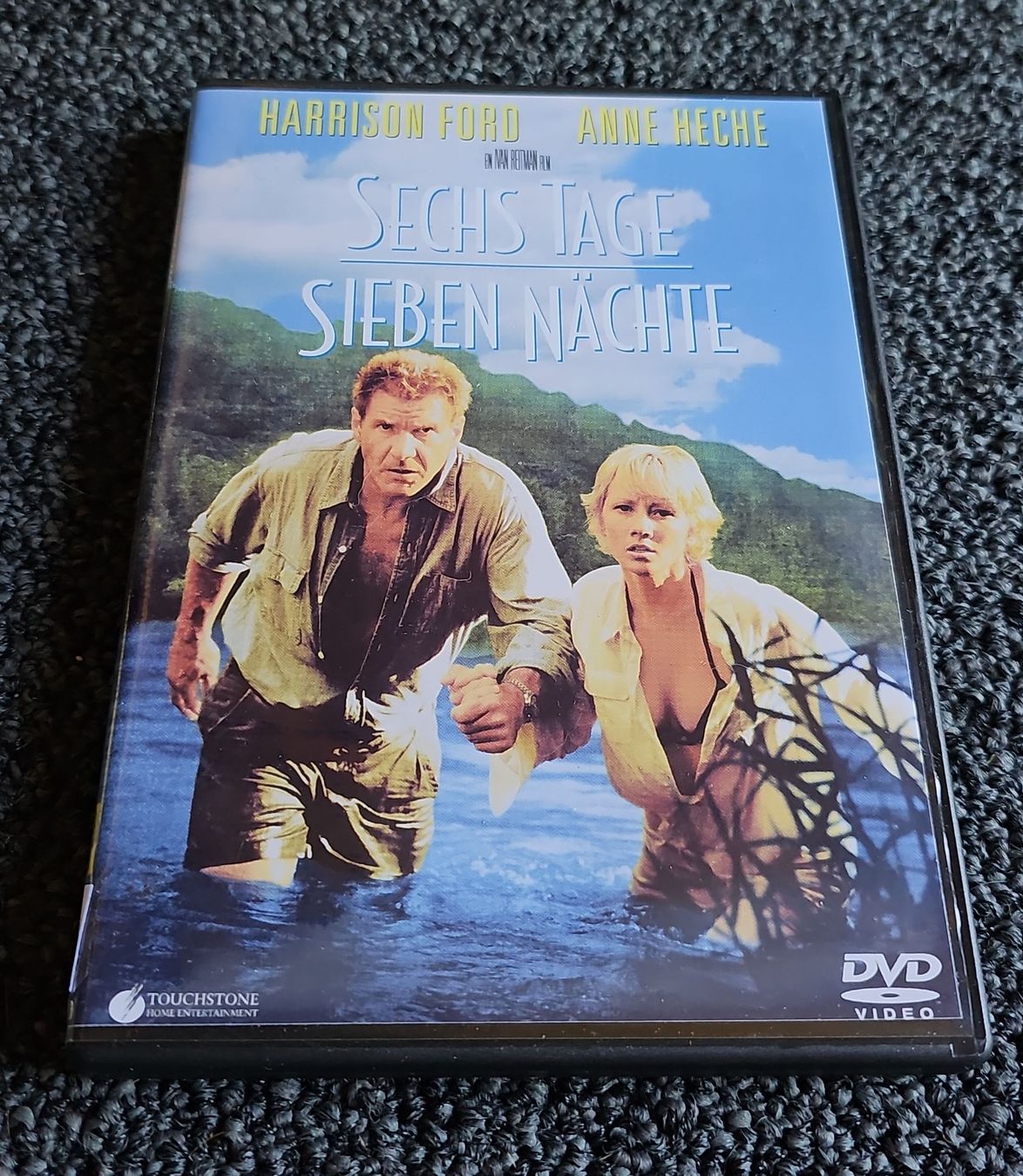 Tutti i DVDs: Sechs Tage Sieben Nächte (21037) – Usato da Ruswil venduto da jan_bxl5