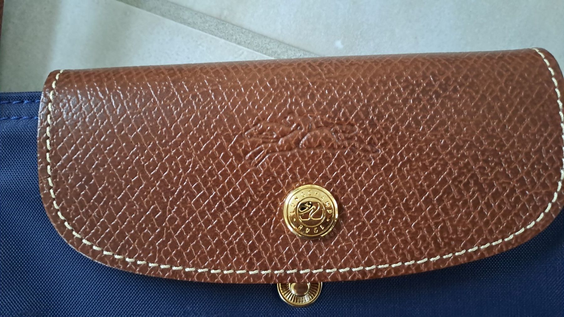 Longchamp Sacs femmes: Longchamp Tasche inkl. Etui – Neuf (Voir description) à Bellach par Rinchen 2