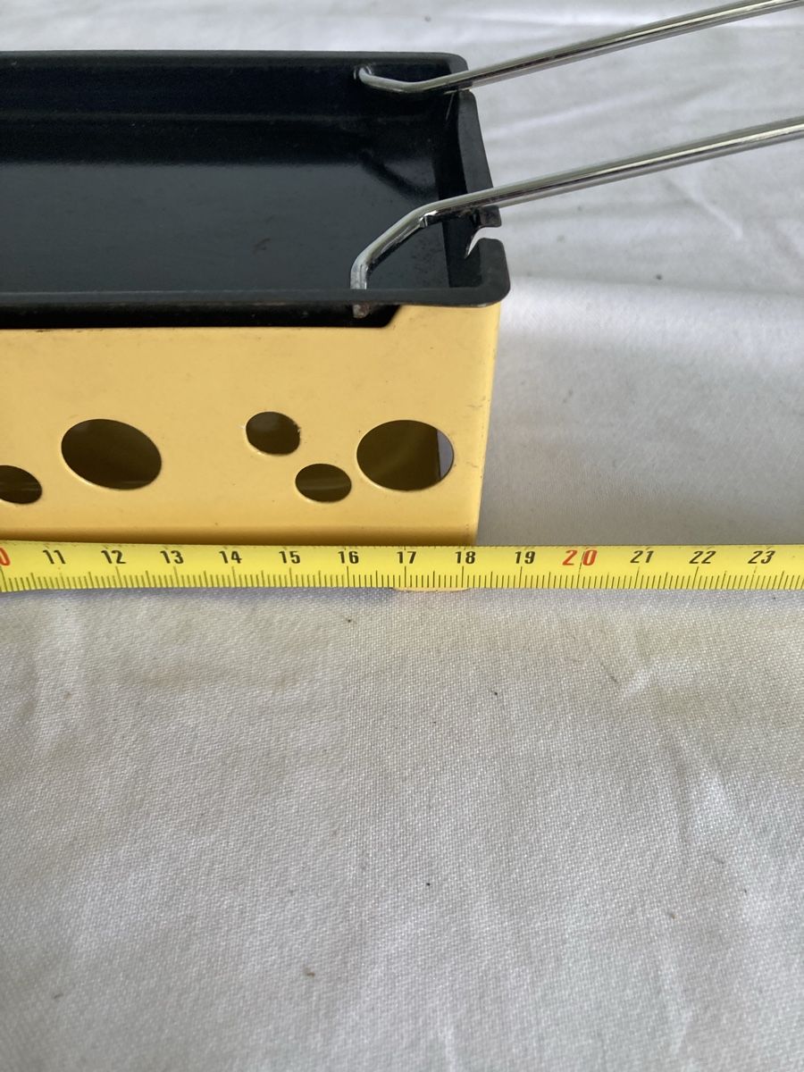 Elettrodomestici da cucina: Raclette-Pfännli Set 2-teilig, gelb-schwarz, – Usato da Aarwangen venduto da to-hirschi 3