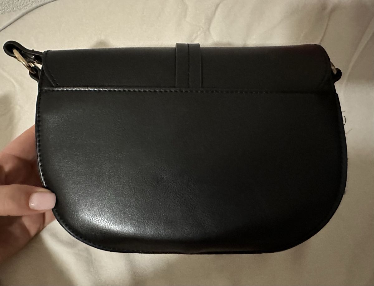 Borse da donna: New black leather shoulder bag – Nuovo (secondo la descrizione) da Neuchâtel venduto da agn_jc66 2