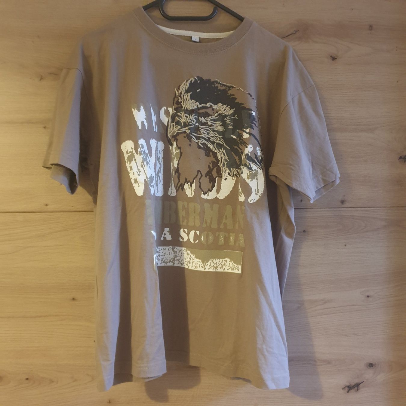 T-shirts: T-Shirt – D'occasion à Zofingen par siana.m