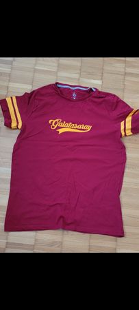 Galatasaray T-Shirt Grösse L Sport Shirt Top Zustand!