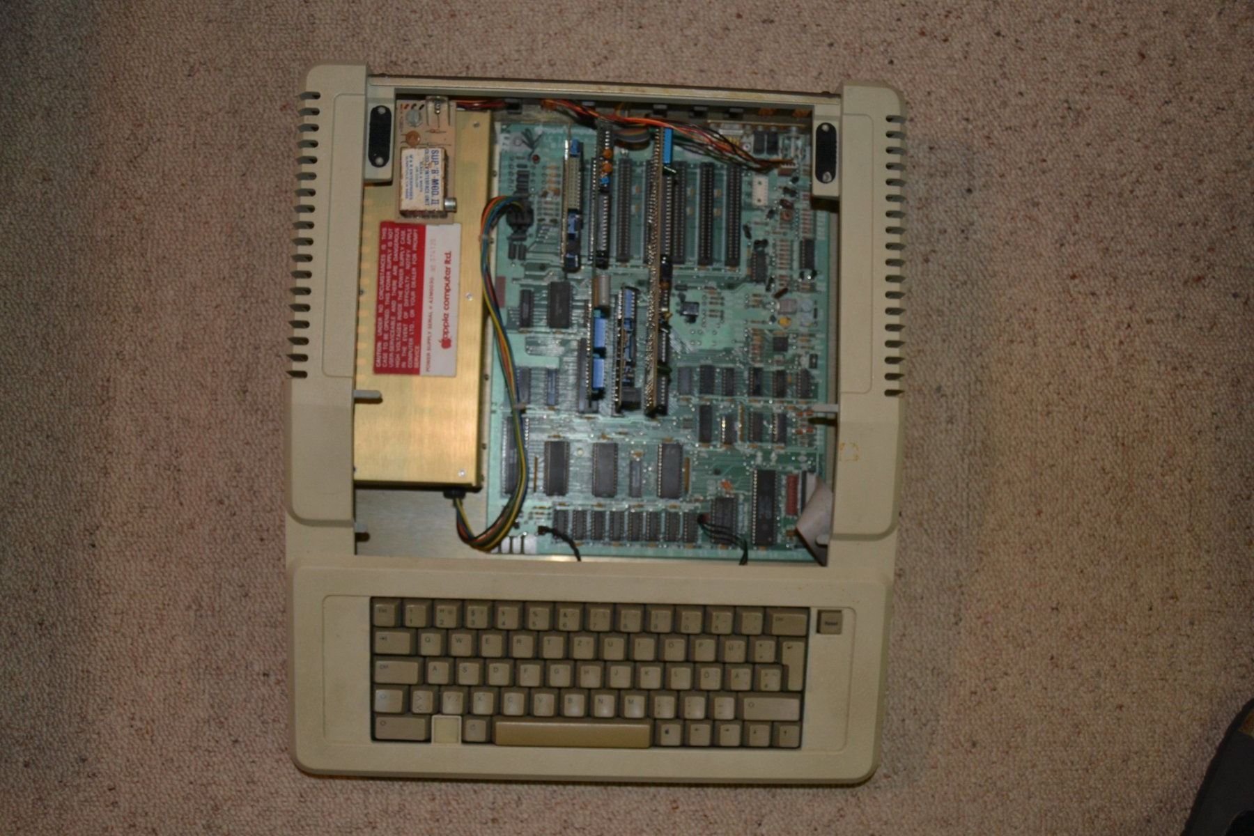 Apple PC: APPLE IIe – Usato da Wil SG venduto da fanofrio 4