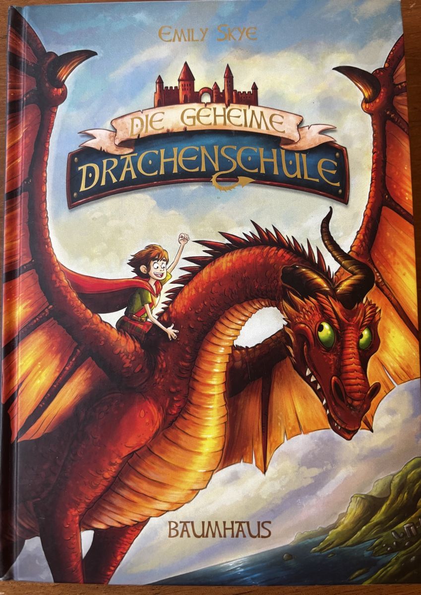 Libri: Emily Skye - Die geheime Drachenschule – Usato da Villars-sur-Glâne venduto da Irene193