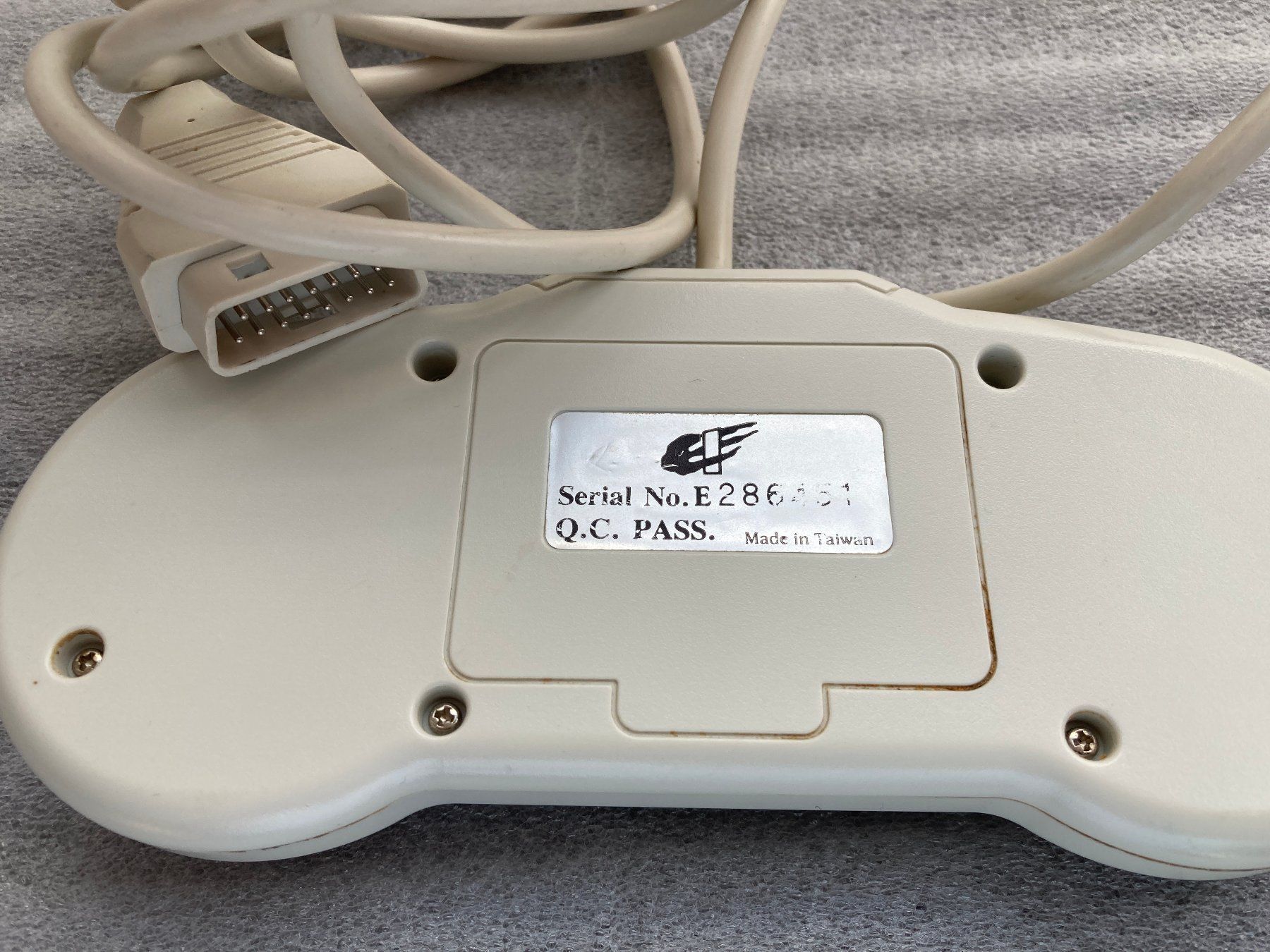 Console: Game Controller für Retro Konsole – Usato da Horgen venduto da Goros 1