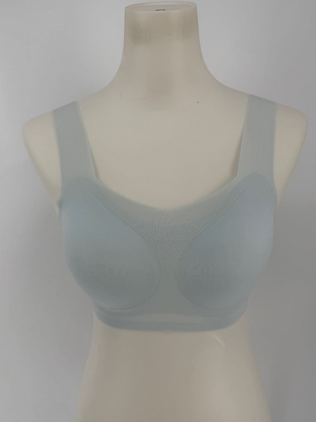 Altra biancheria intima: BH/ Top Gr. M/ L – Nuovo (secondo la descrizione) da Auenstein venduto da moin. 1