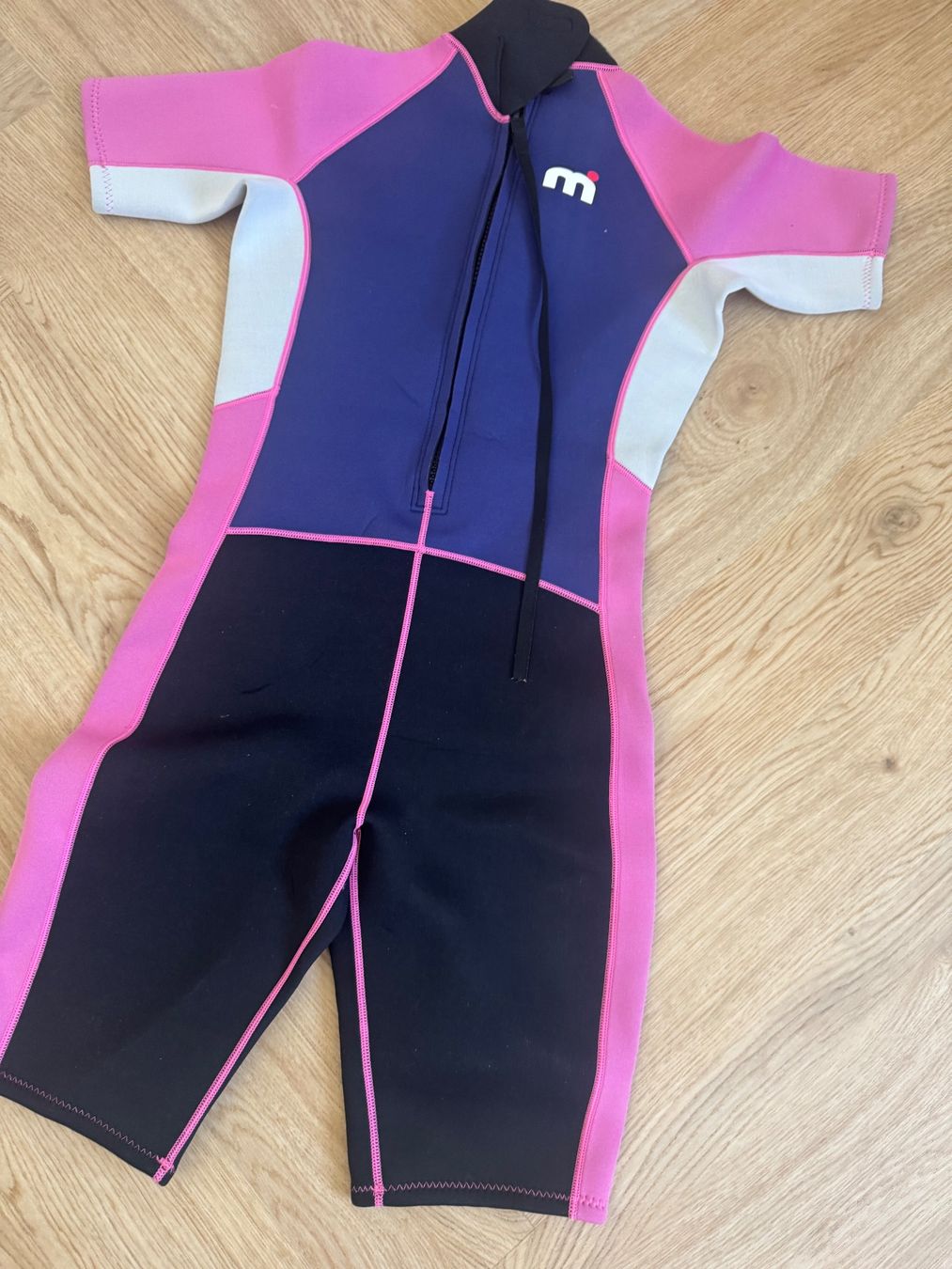 Completi & Tailleur: Neopren Anzug Damen kurzarm – Nuovo (secondo la descrizione) da Walperswil venduto da So1me25