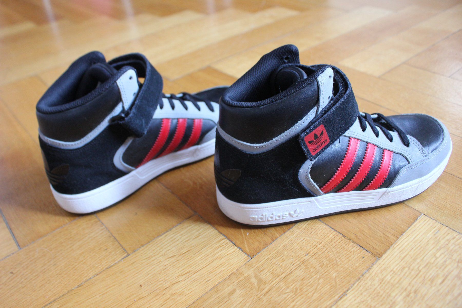 Adidas Scarpe da uomo: ADIDAS Retro shoes gr.38 NEW – Nuovo (secondo la descrizione) da Fribourg venduto da metalhands 2