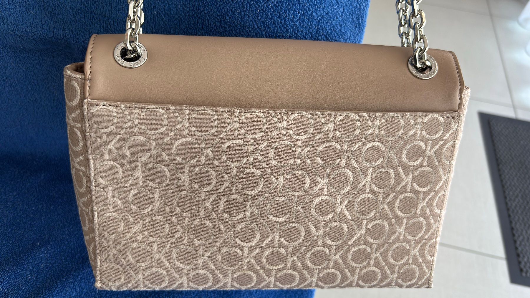 Calvin Klein Borse da donna: Original Calvin Klein Tasche – Usato da Dietikon venduto da zol_98hy 2