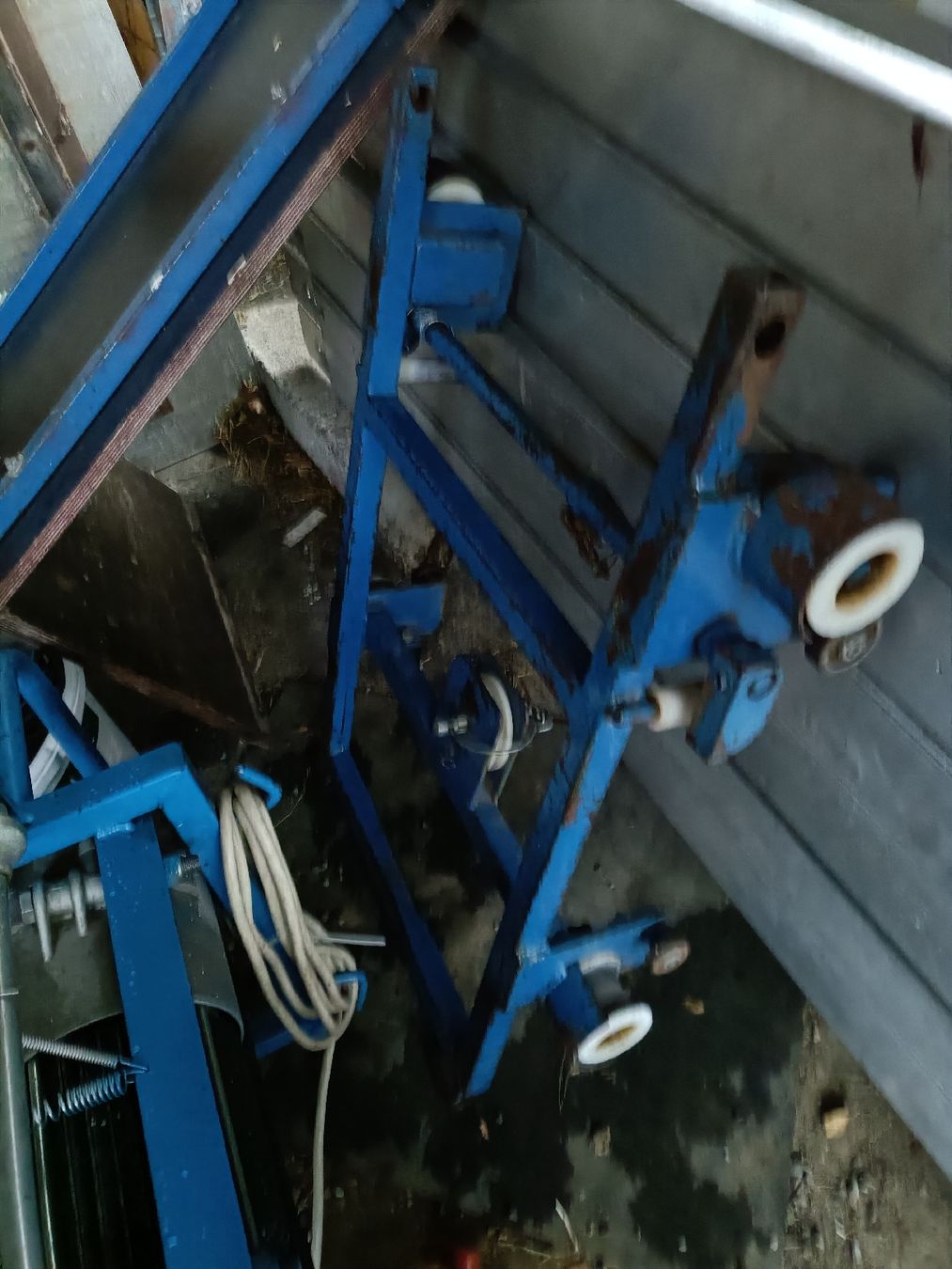 Tutti gli attrezzi: Dachdecker Lift  – Usato da Sihlbrugg venduto da Z...D 4