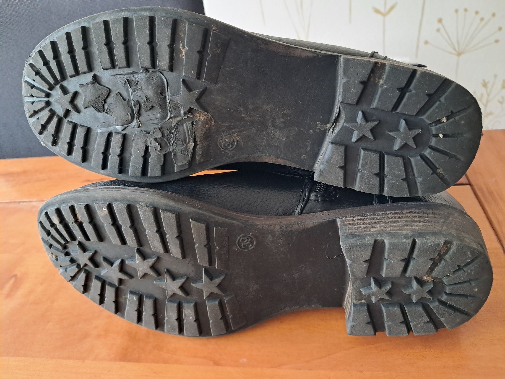 Schuhe für Mädchen: Winterstiefel Gr. 39 Kunstleder – Gebraucht aus Winterthur von fabelwin 3