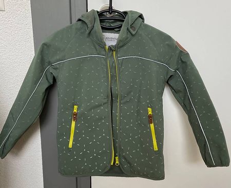 Softshell Jacke von PompdeLux Gr. 116