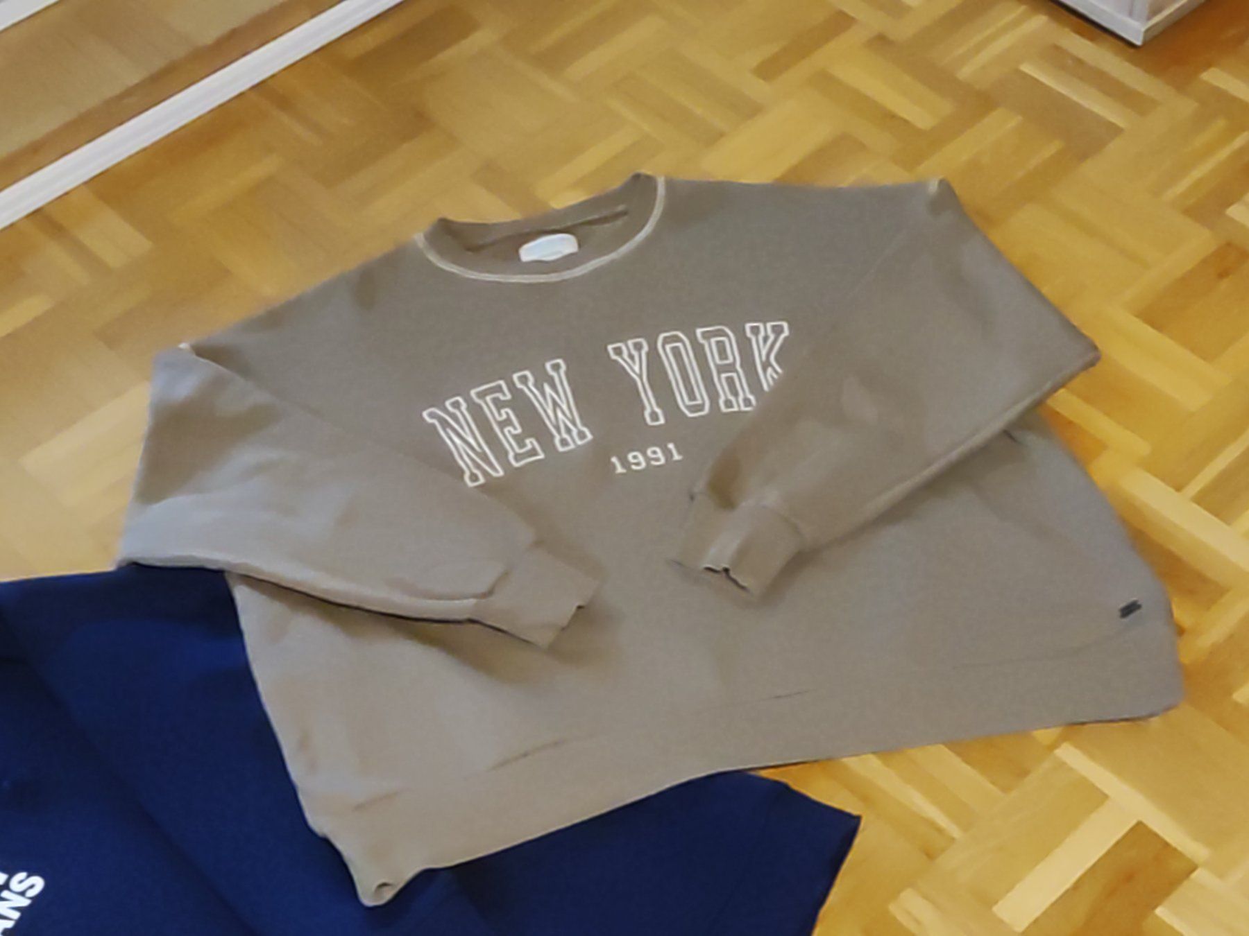 Maglioni & Felpe: Mädchen Pullover Grösse M – Usato da Kriens venduto da rinzmann 2