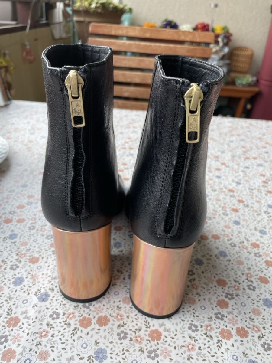 Ash Scarpe da donna: ASH Stiefelette, offen, Leder, schwarz, Gr.37 – Usato da Meilen venduto da delta-da-spica 5