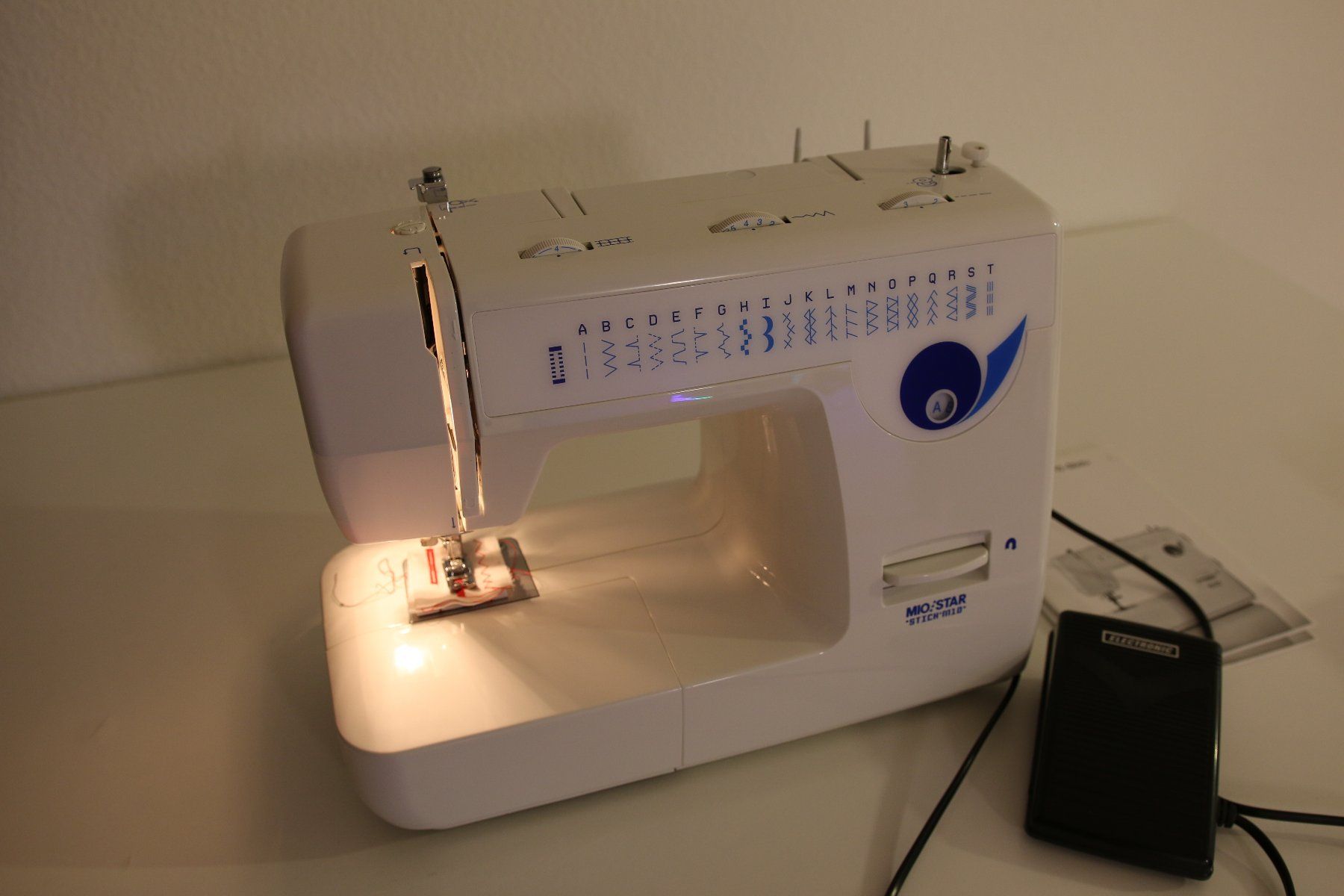 Mio Star Macchine da cucire: Nähmaschine Mio Star Electronic M10 – Usato da Thalwil venduto da ric_77ts