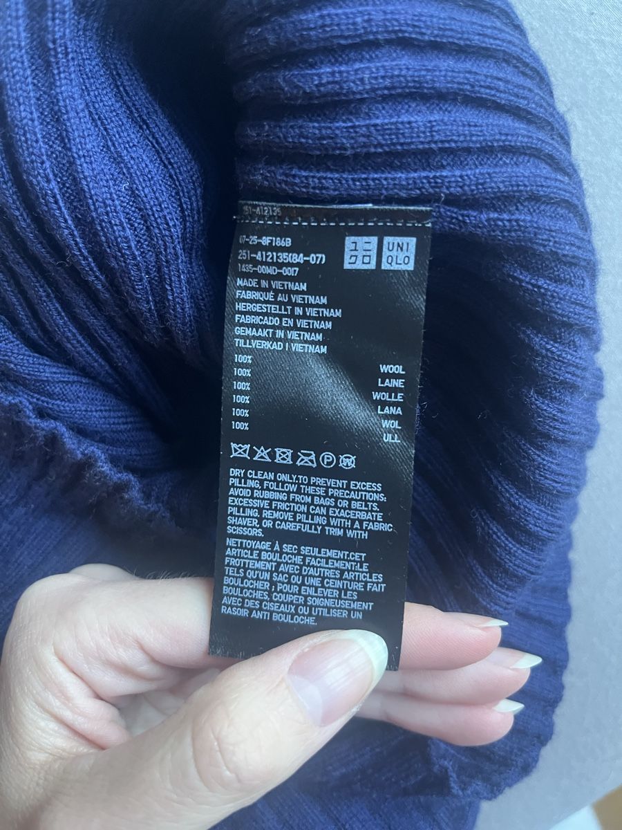 Uniqlo Maglioni & Felpe: wool trurtleneck – Usato da Luzern venduto da janine_l 2