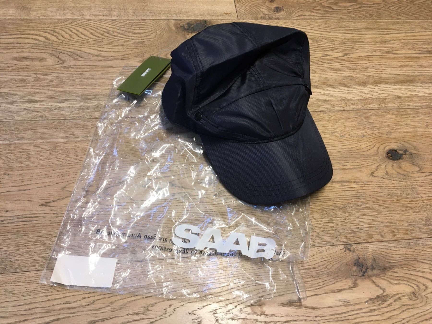 Copricapi, berretti & cappellini: SAAB Mütze (Neu) – Nuovo e nell'imballaggio originale da Bauma venduto da haelge01