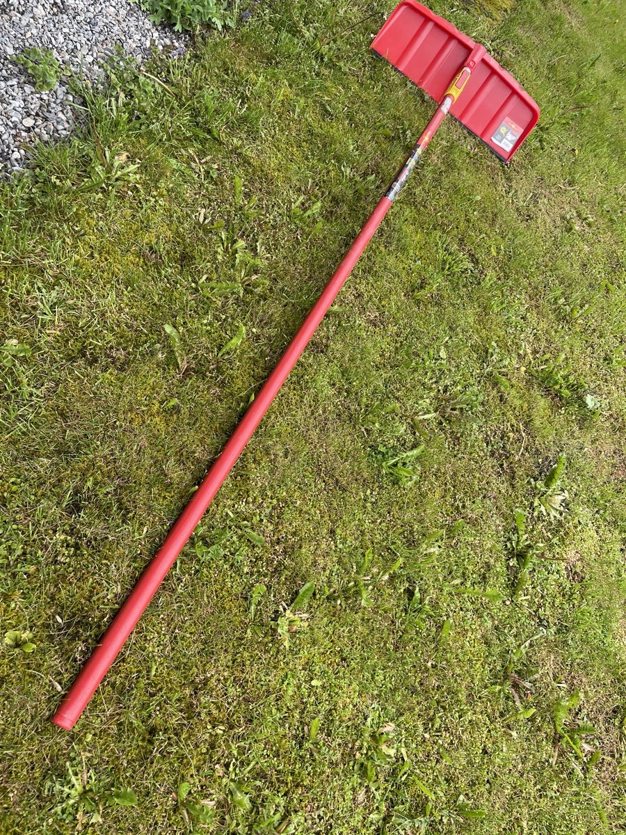 Tutti gli attrezzi: Solardach Teleskop Schaber – Usato da Matten(St.Stephan) venduto da hjkl000 2