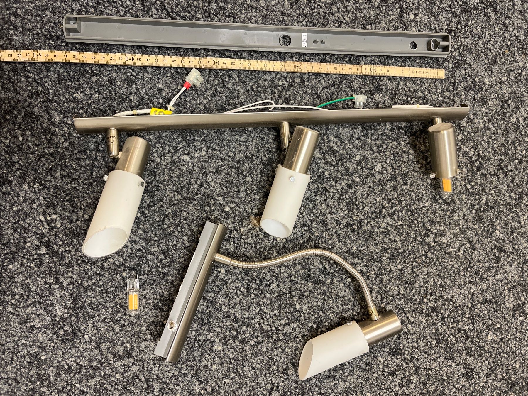 Lampen: Deckenlampe,  oder Wand-Leselampe – Gebraucht aus Uzwil von 1198348 2
