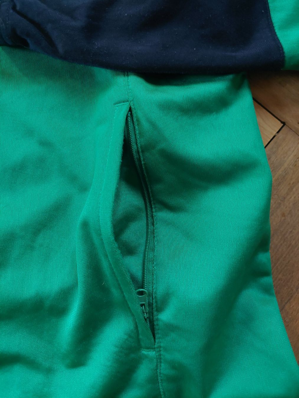 Erima Jacken: Erima Trainingsjacke Grösse M – Neu (gemäss Beschreibung) aus Beckenried von Havacola 5
