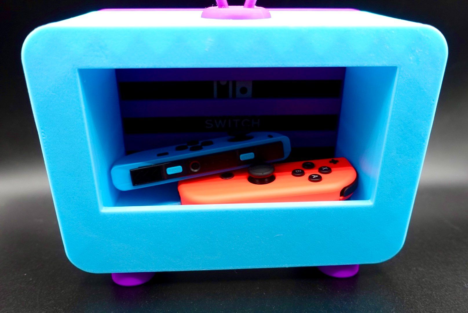 Nintendo Console: Nintendo Switch Retro Fernseher – Nuovo e nell'imballaggio originale da Dietikon venduto da You_Want_We_Print 4