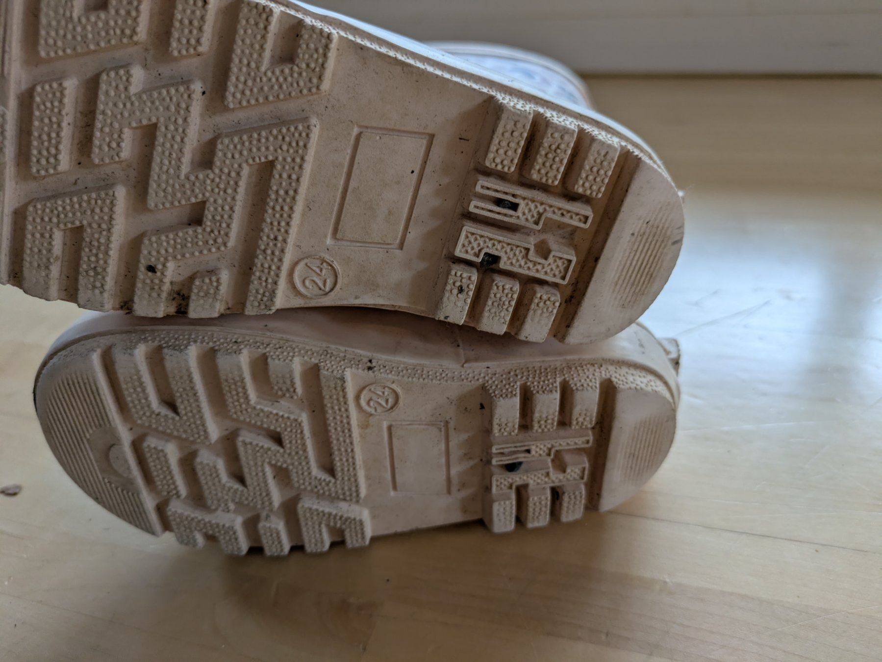 Scarpe per ragazze: Gummistiefel Gr. 24 – Usato da Bern venduto da macsandra 1