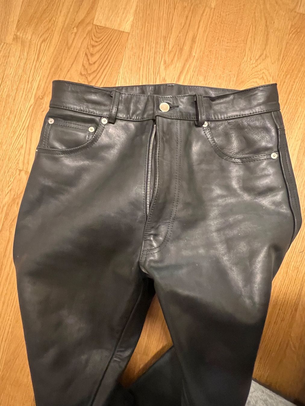 Pantaloni: Lederhosen mit Innenfutter, Sam Walker Flying Togs, Gr. 32 – Usato da Bäch SZ venduto da Pitstopp 3