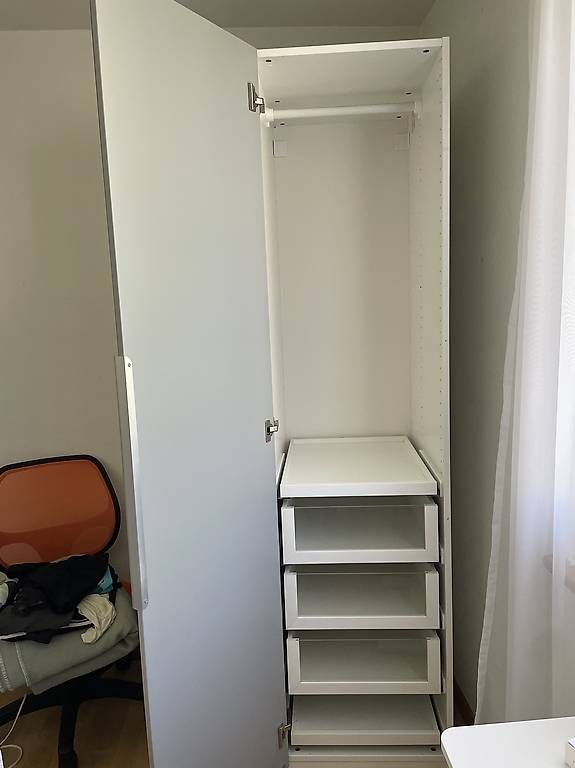 Ikea Schränke: Ikea Pax Kleiderschrank 50cm – Gebraucht aus Zürich von Sue5