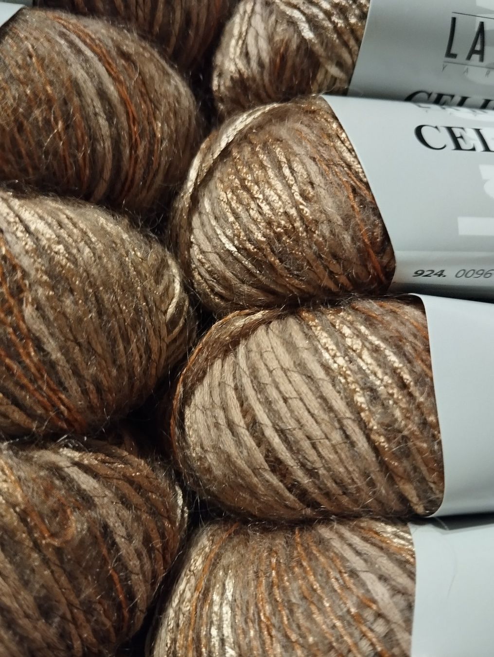 Lana: LANG YARNS CELINE Fb. 096 - 800g – Nuovo e nell'imballaggio originale da Kriens venduto da may_r5jc 2