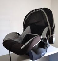 Hauck Auto Kindersitz von Geburt bis 13 kg SEHR SAUBER