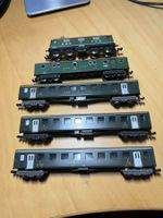 Minitrix Re4/4II mit 4 PW Wagen