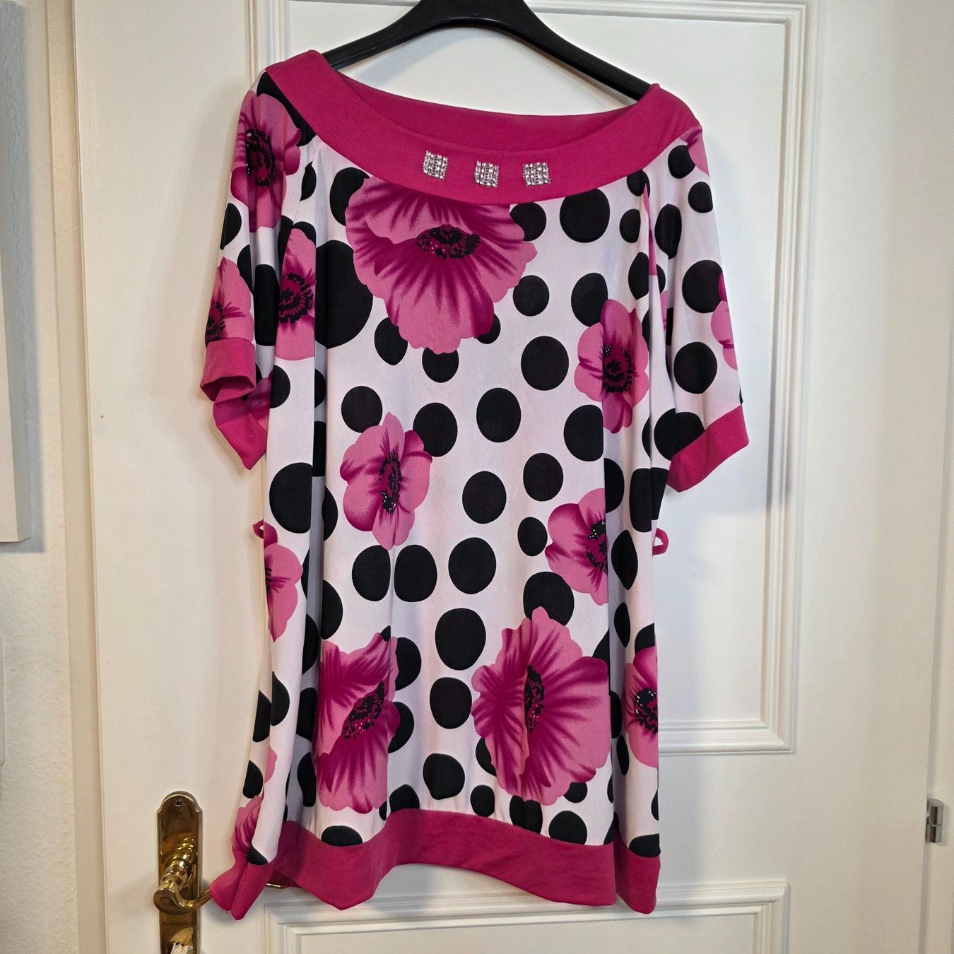 Blusen: Elegante Damenbluse Blumen Punkte Plus Size 50/52 Chic – Gebraucht aus Wald ZH von CapLux 7