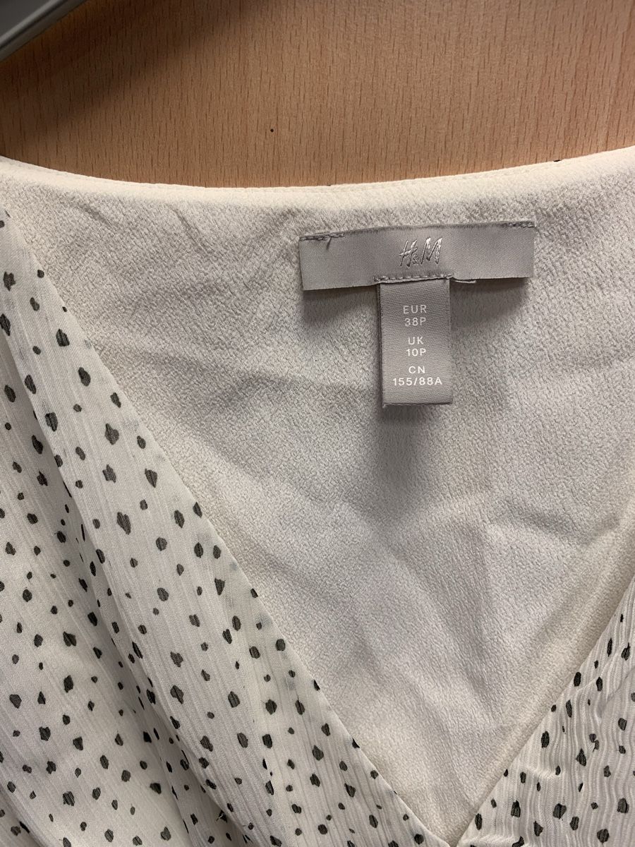 H&M Camicette: Blouse à pois – Nuovo (secondo la descrizione) da Montreux venduto da Izapeche811 1