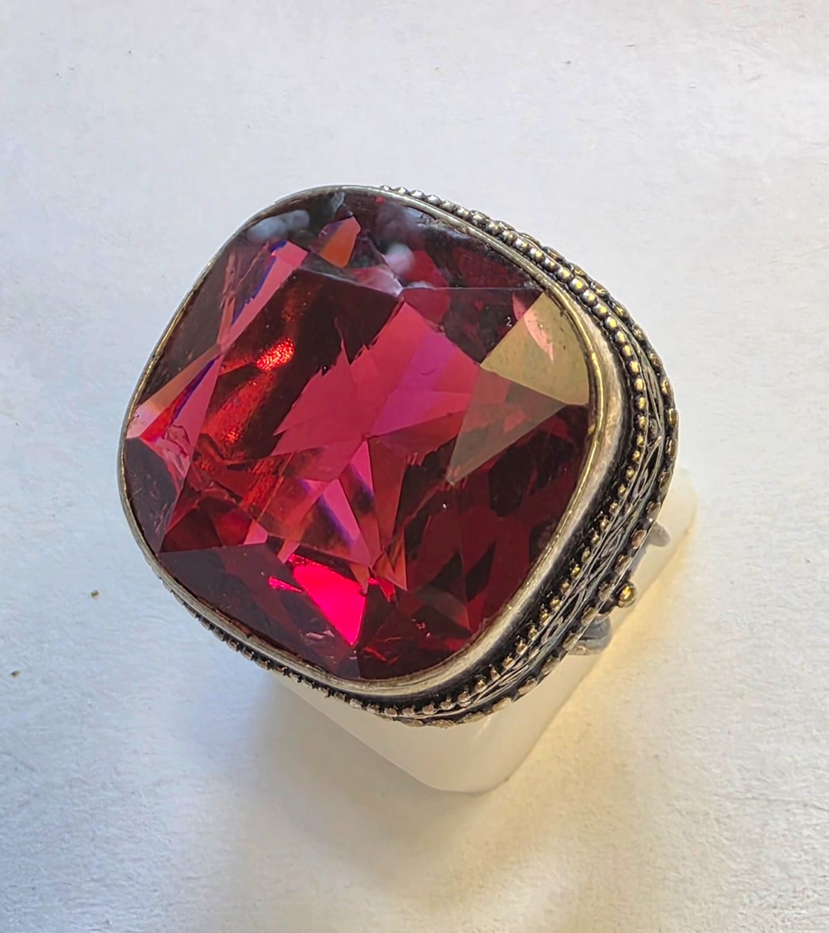 Anelli: Fingerring mit leuchtend rotem Stein – Nuovo (secondo la descrizione) da Zürich venduto da benedikt12 3