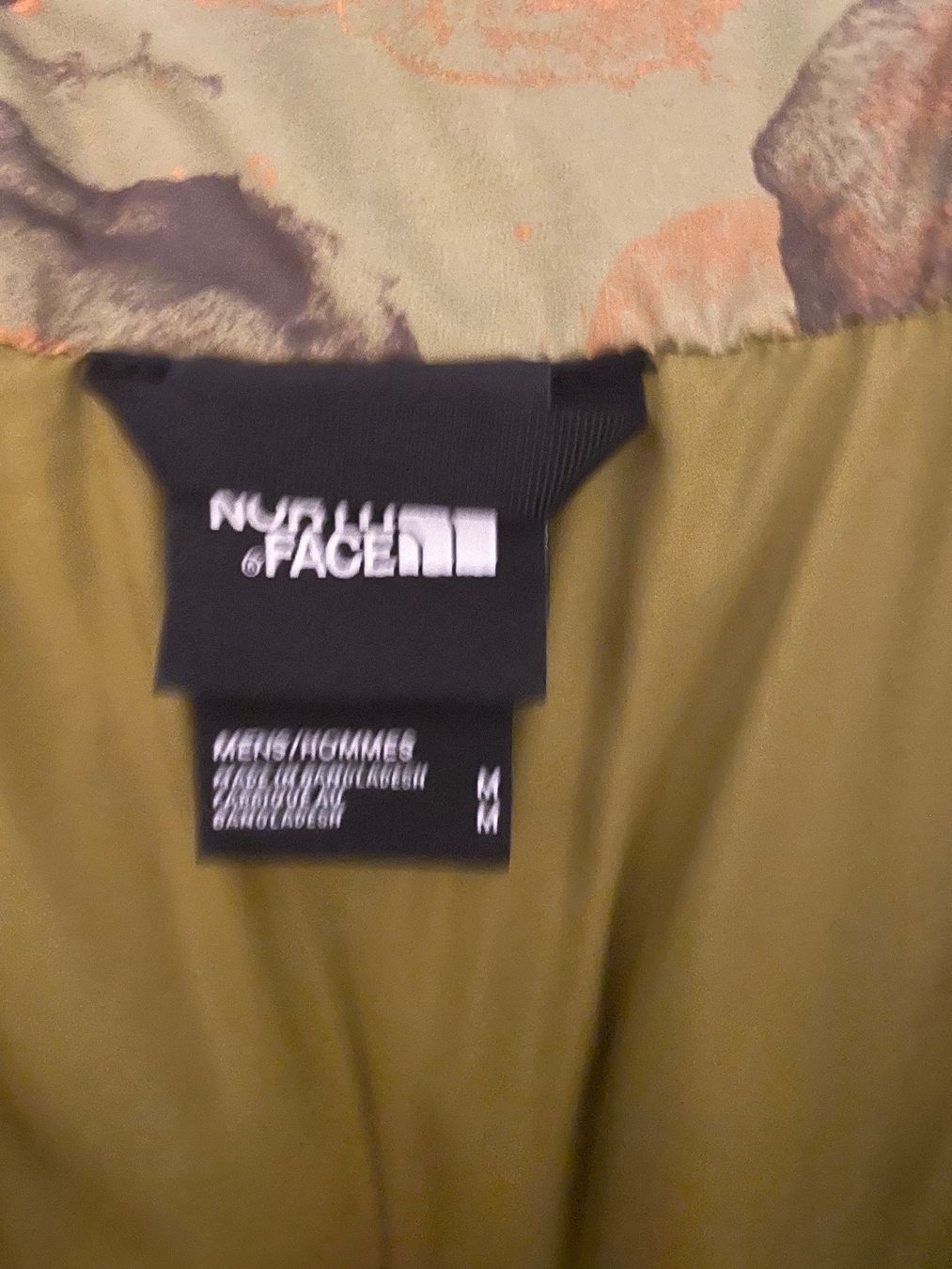 North Face Giacche: North face jacket(new) – Nuovo (secondo la descrizione) da Giubiasco venduto da Info2024 3