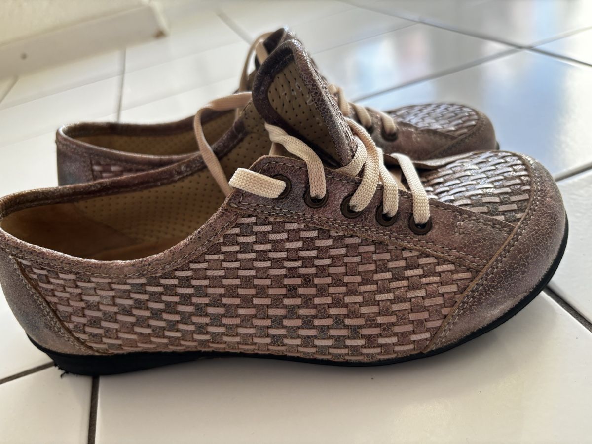 Helvesko Scarpe da donna: Helvesko Schuhe gr. 37 – Usato da langenthal venduto da rundholz7 2