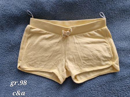 Kurze Hose grösse 98
