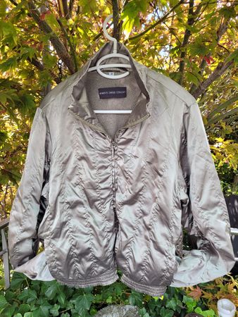 Coole Jacke von "Women's Dress Concept"