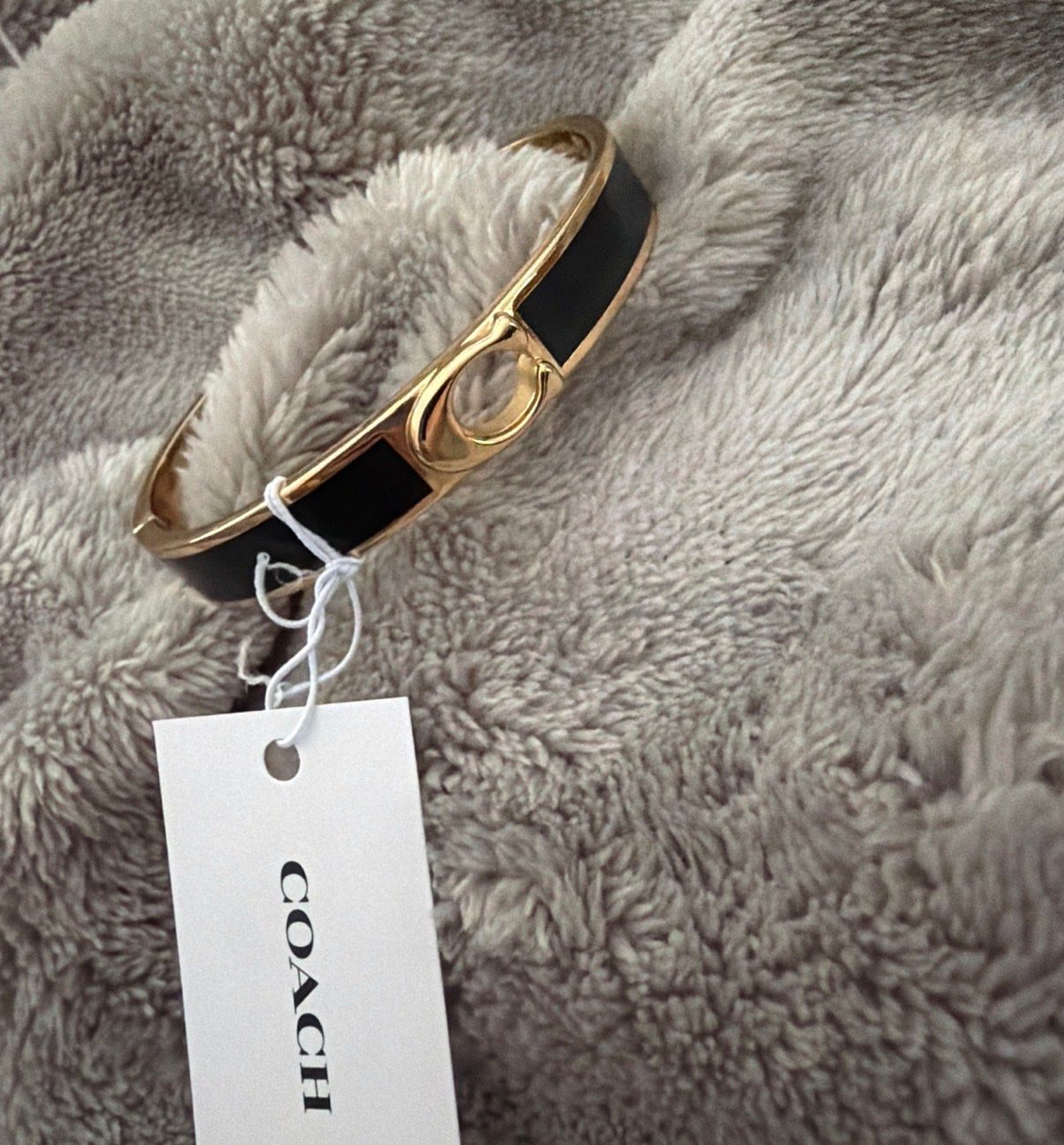 Coach Armbänder & -reifen: Coach Armband Gold/Schwarz – Neu und originalverpackt aus Bauma von athena00