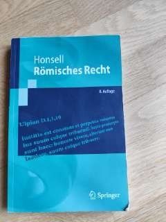 Livres: Lehrmittel "Römisches Recht" – D'occasion à Huttwil par Yellow74