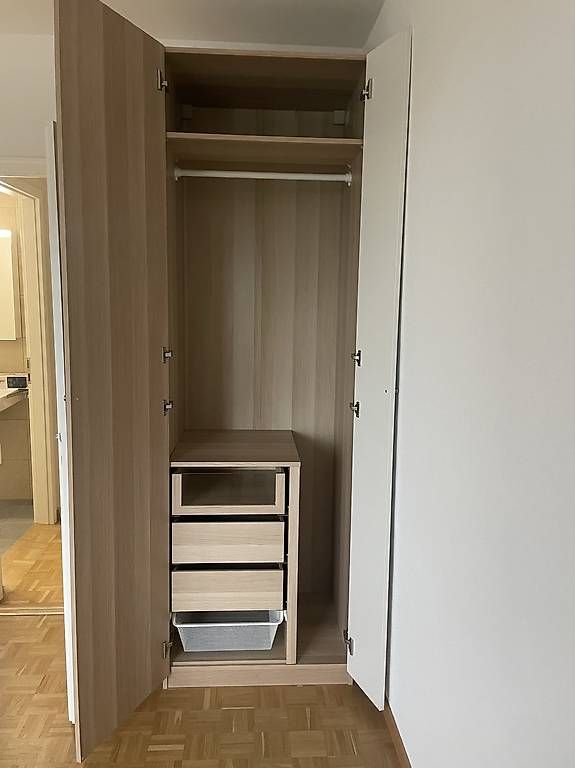 Armadi: Armoire dressing IKEA Pax – Usato da Pully venduto da pil_d9l2