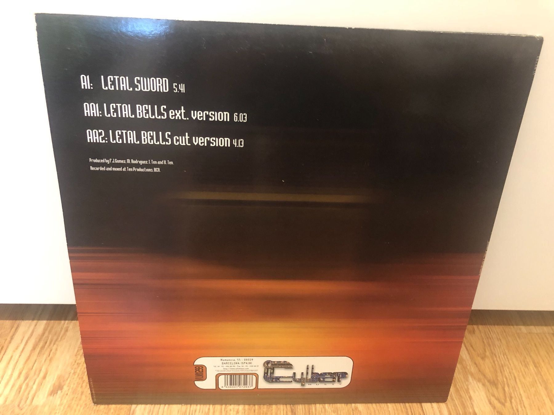 Dischi in vinile: Barbarian 2-Letal Sword 12“ Hardtrance – Usato da Schübelbach venduto da Klabauterli 1